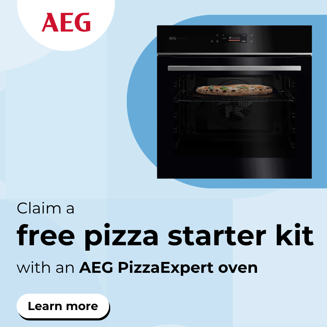 Free pizza starter kit with AEG PizzaExpert oven